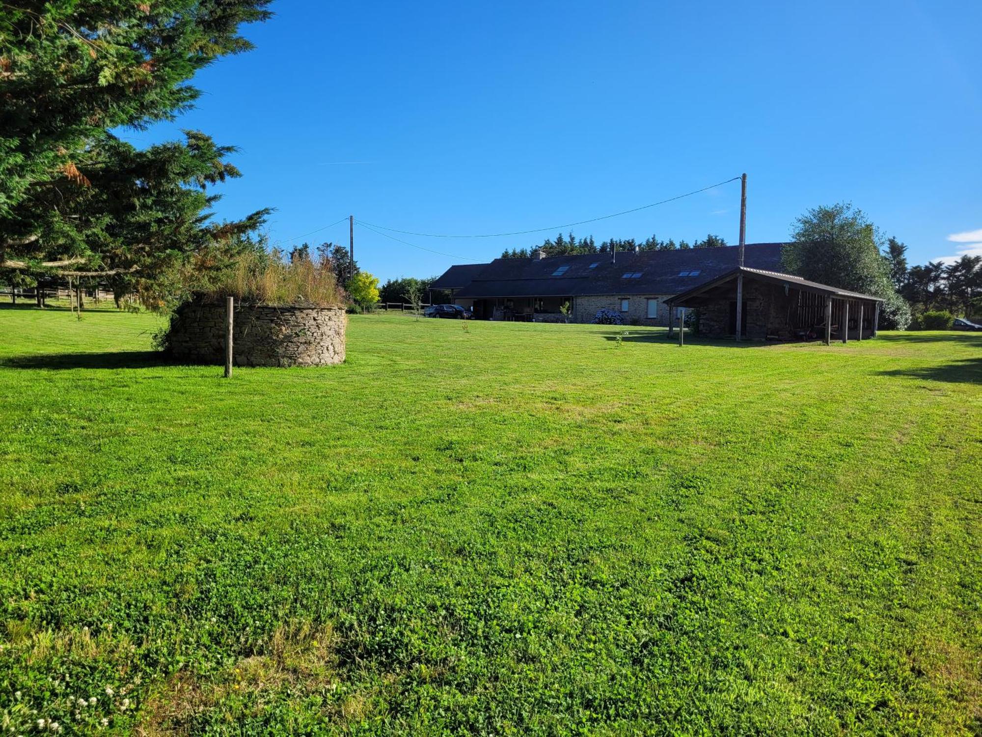 Maison Familiale Domaine Val Leose Grand-Fougeray Exterior photo